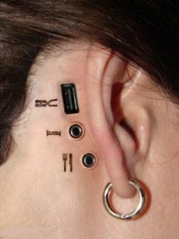 Stunning And Striking Ear Piercing