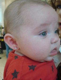 Cut Child - Ear Piercing