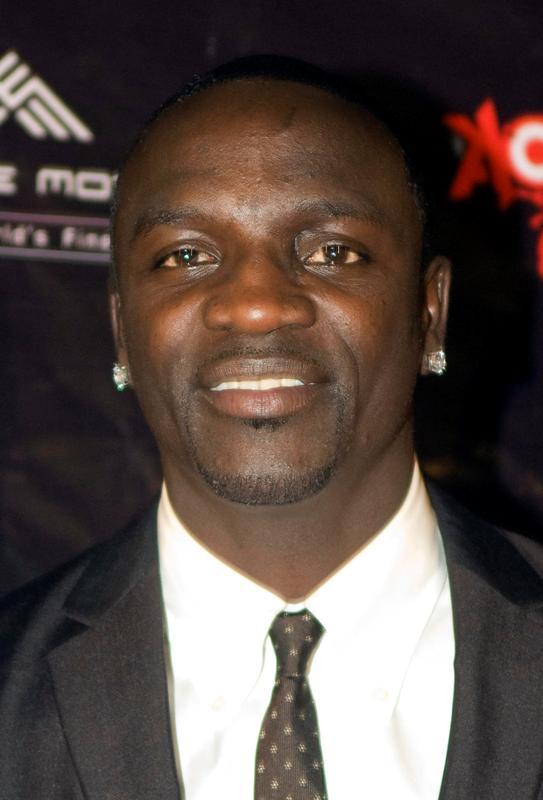 Akon Ear Piercing