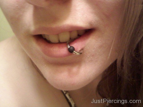 Foxy Lip Piercing