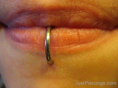 Labret Piercing Hoop