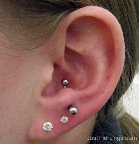 Awesome Lobe Piercing