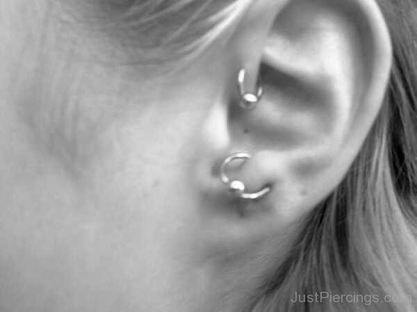 Silver Anti Tragus Piercing