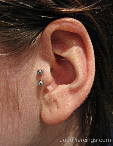 Tragus Piercing