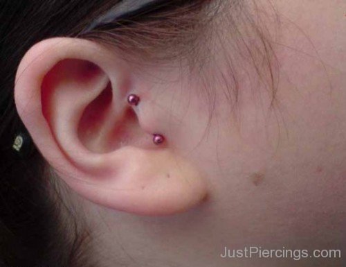 Tragus Piercing Image