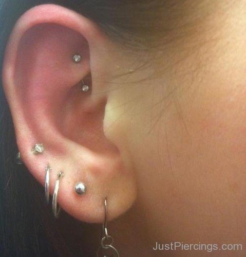 Rook Lobe Helix Piercing Image