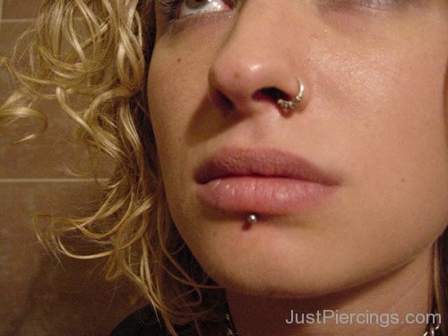 Labret Piercing