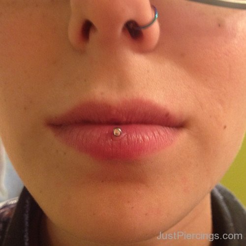 Labret Piercing