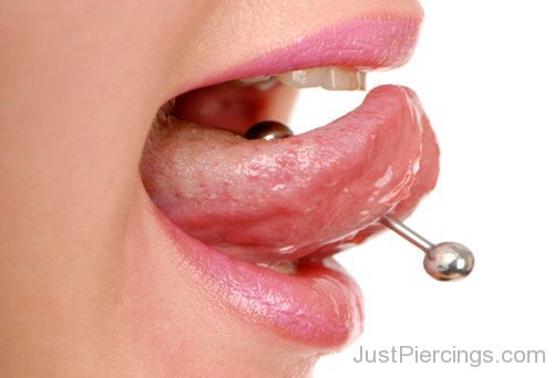 Tongue Piercing 