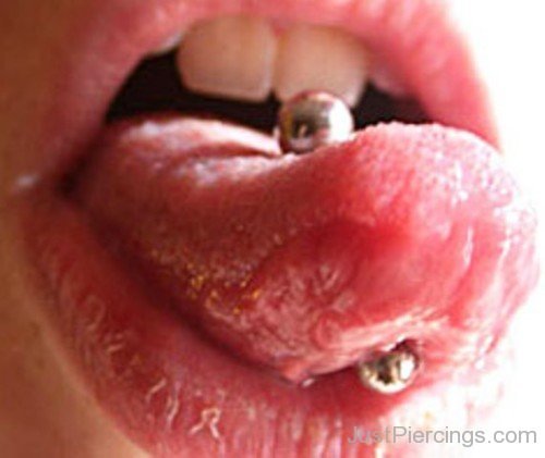 Tongue Piercing Pic