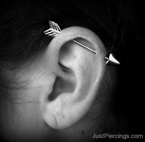 Arrow Scaffold Piercing