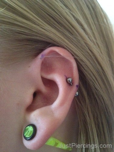 Half Scaffold Piercing