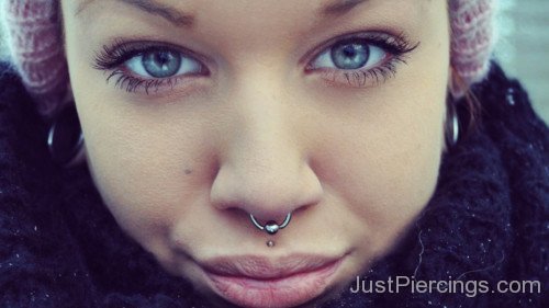 Medusa Piercing And Septum Piercing