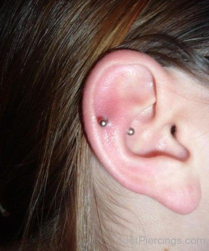 Ear Snug Piercing