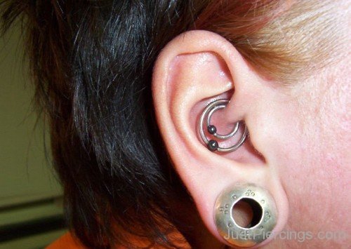 Dual Daith and Large Lobe Piercing-JP123