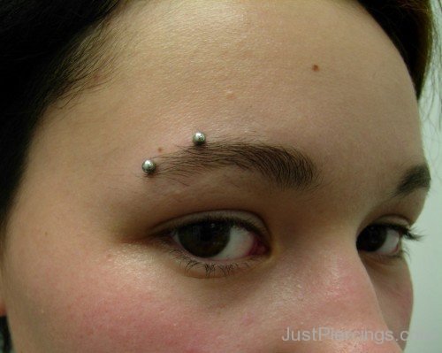 Horizontal Eyebrow Piercing-JP123