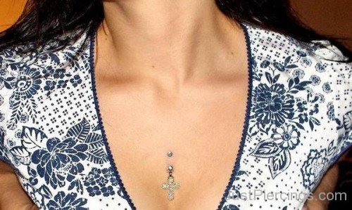 Clavicle Piercing With Cross Ring And Dermal-JP12316