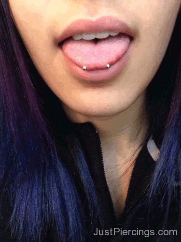 Tongue Piercing Image