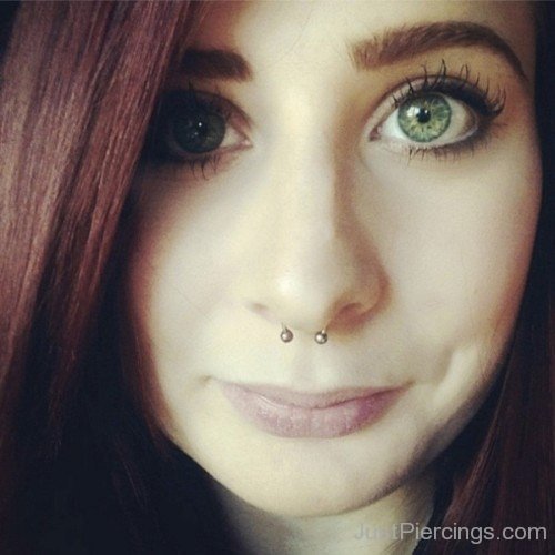 Septum  Piercing.-JP1122