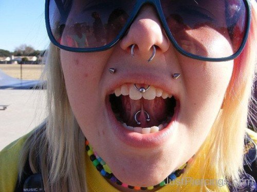 Septum Tongue Piercing