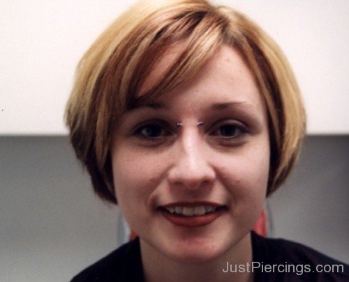 Short Hair Girl With Bridge Piercing-JP1137