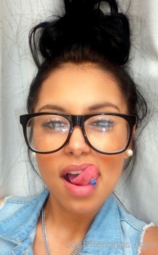 Tongue Piercing