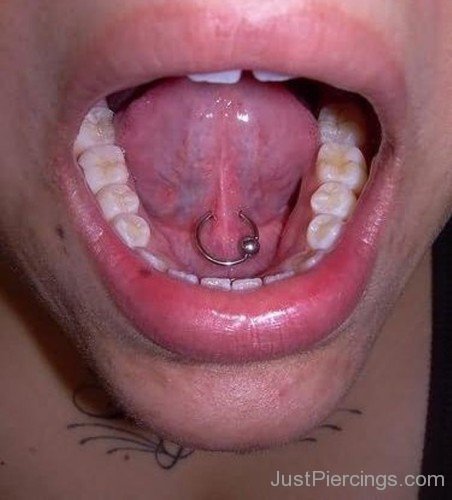 Lingual Frenulum Piercing Image-JP124