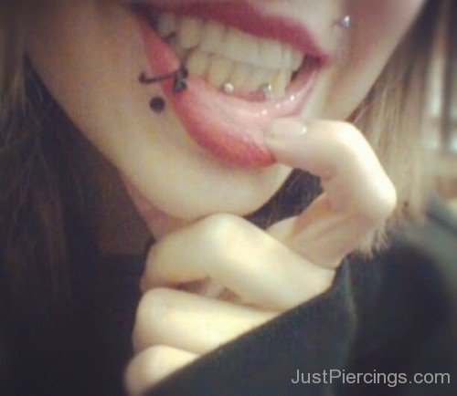 Lip And Frowny Piercing 7-JP125