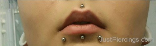 Multiple Lip Piercing-JP166