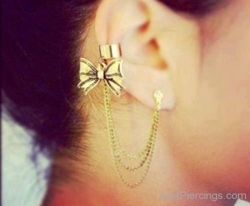 Cartilage Piercing With Gold Bow Jewelry-JP1047