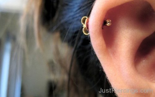 Cartilage Piercing With Tiny Stud-JP1062