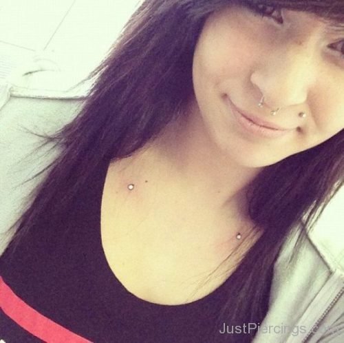 Collar Bone And Septum Piercing-JP1015