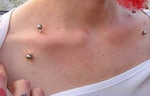 Collar Bone Piercing And Tattoo On Fingers-JP1047