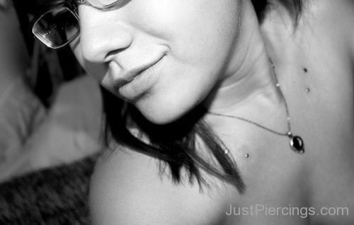 Collar Bone Piercing Picture-JP1061