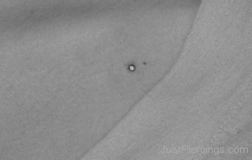 Collar Bone piercing With Single Dermal-JP1101