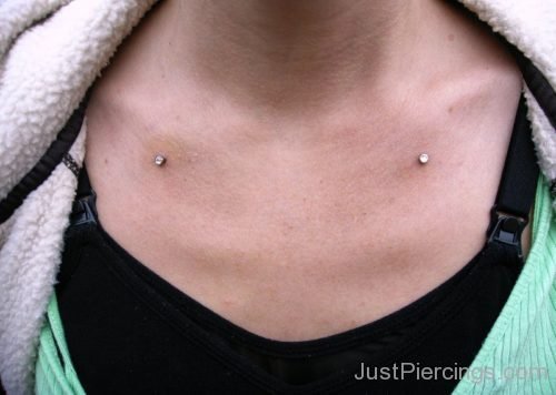 Collarbone Piercing With Dermals-JP1128