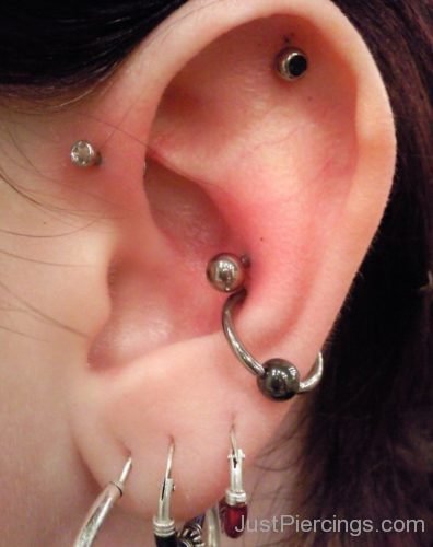 Conch Piercing With Ball Closure Ring-JP1068