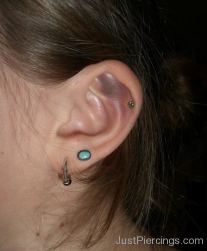 Dual Lobe And Cartilage Piercing With Green Stud-JP1095
