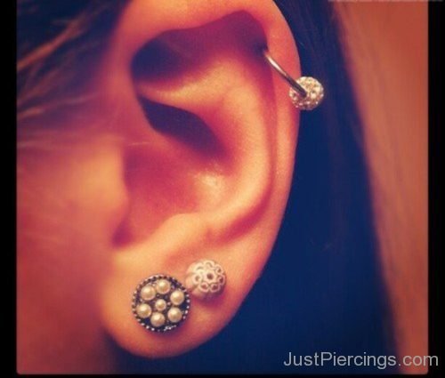 Flower Stud Lobe And Cartilage Piercing-JP116