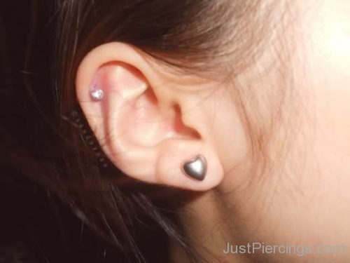 Left Ear Lobe And Cartilage Piercing 1-JP136