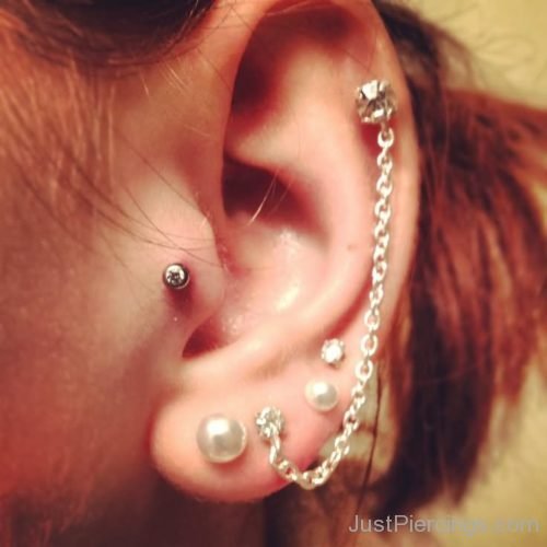 Tragus And Ear Cartilage Piercing-JP159