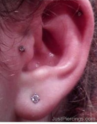 Beautiful Tragus And Lobe Ear Piercing-JP1008