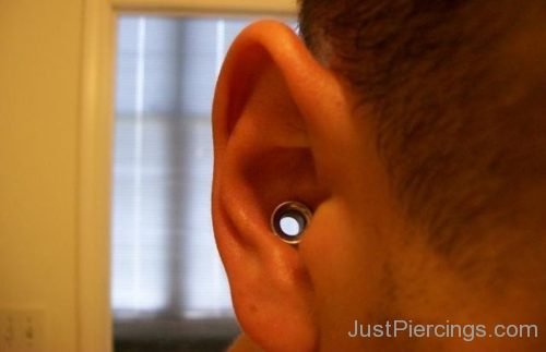 Conch Stretching Piercing