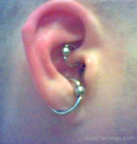 Daith And Conch Piercing With Ball Closure Ring-JP1057