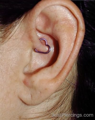 Daith Ear Piercing-JP1122
