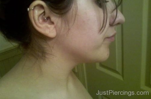 Daith Piercing And Helix Piercing For Girls-JP1109