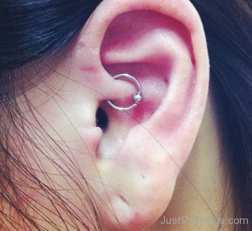 Daith Piercing With Ball Closure Ring 22-JP1182
