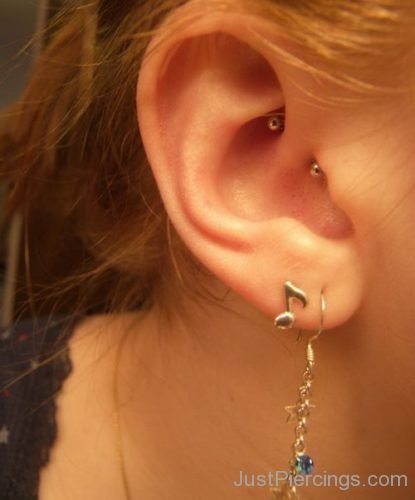 Daith Piercing With Banana Barbell And Lobe Piercing With Music Stud-JP1203