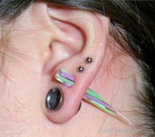 Dual Ear Lobe Piercing-JP1050