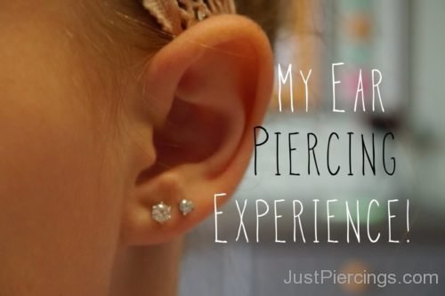 Dual Ear Lobe Piercing-JP1060